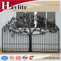 Outdoor wrought simple iron pipe gate grill designs